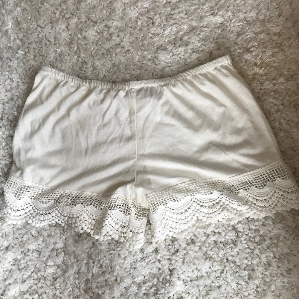 lace bottoms